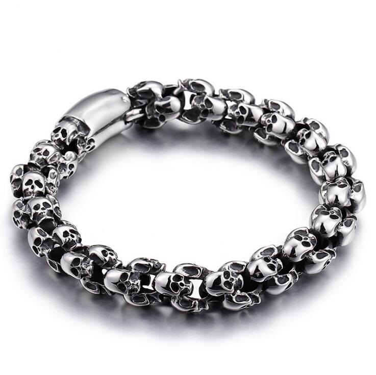 Punk 18.5cm-22.5cm Long Biker Skull Bracelets For Men Stainless Steel Shiny Skull Charm Link Chain Brecelets Male Gothic Jewelry
Punk 18.5cm-22.5cm Long Biker Skull Bracelets For Men Stainless Steel Shiny Skull Charm Link Chain Brecelets Male Gothic Jewelry