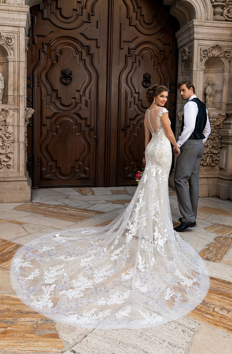Kitty Chen Dresses Lace Appliques Mermaid Bridal Gowns V Neck Capped Sleeve Button Back Wedding Dress Vestidos De Novia