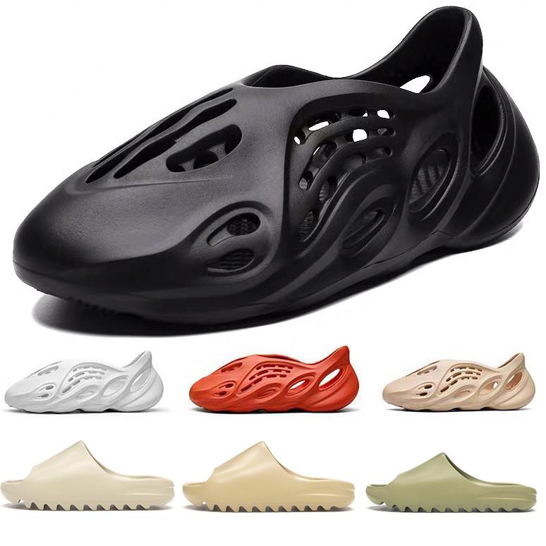 Kanye West Foam Runner Slide Bone Desert Sand Resin Designer Shoes 2020 Summer Fashion Men Women Triple Black Sandals Size 36 -45
Kanye West Foam Runner Slide Bone Desert Sand Resin Designer Shoes 2020 Summer Fashion Men Women Triple Black Sandals Size 36 -45