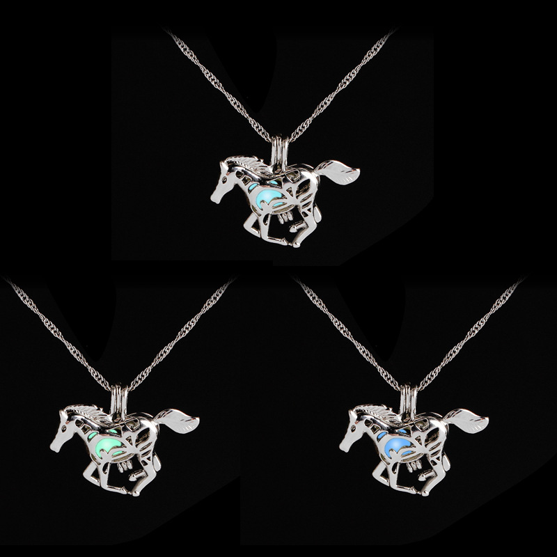 1PC Hollow Horse Necklaces Kids 3D Imitation Necklace For Children Jewelry, Birthday Gifts
1PC Hollow Horse Necklaces Kids 3D Imitation Necklace For Children Jewelry, Birthday Gifts