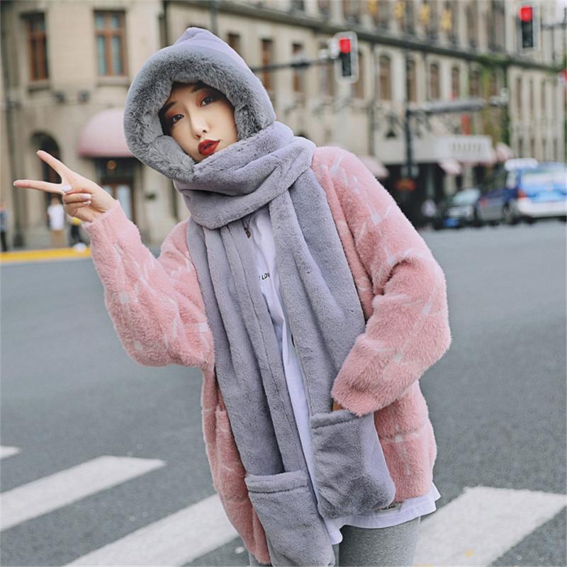 2020 New Winter Warm Scarf Hat Gloves Three-piece Portable Outdoor Thicken Imitation Velvet Hat Glove For Women Girl Lady
2020 New Winter Warm Scarf Hat Gloves Three-piece Portable Outdoor Thicken Imitation Velvet Hat Glove For Women Girl Lady