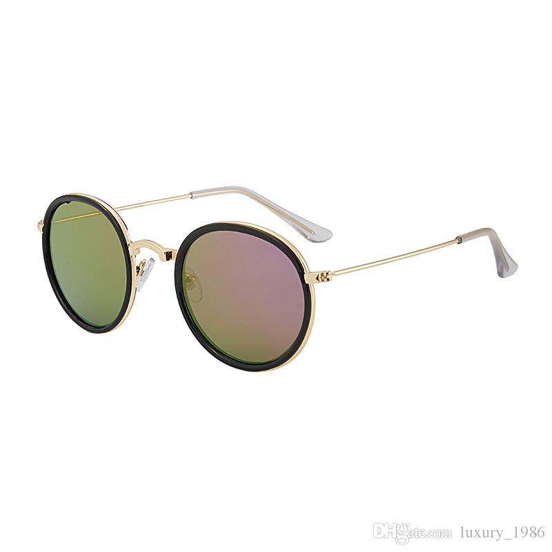 good sale Round Sunglasses for Men women Alloy frame Mirrored uv400 lens double Bridge Retro Eyewear with free cases and box 3448, White;black
good sale Round Sunglasses for Men women Alloy frame Mirrored uv400 lens double Bridge Retro Eyewear with free cases and box 3448, White;black