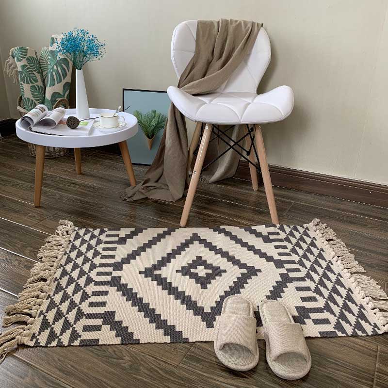 Hand Woven Bedroom Tassel Carpet Geometric Living Room Table Prayer Rugs Bathroom Footcloth Feet Pad, 017
Hand Woven Bedroom Tassel Carpet Geometric Living Room Table Prayer Rugs Bathroom Footcloth Feet Pad, 017