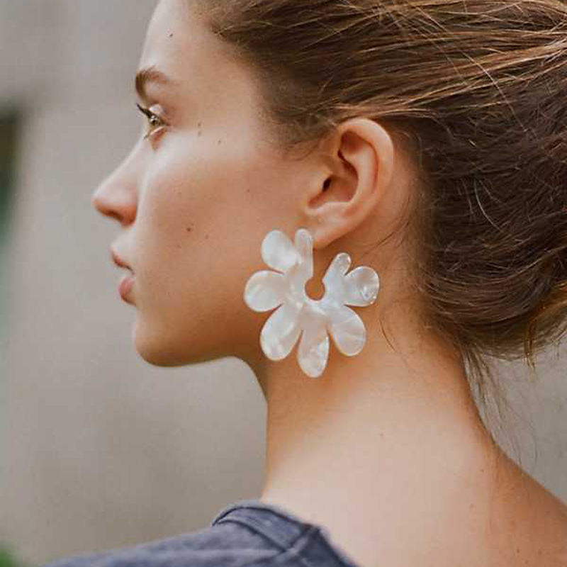 Trendy Bohemian Big Flower Statement Stud Earrings Vintage Colorful Acrylic Acetate Brincos Women Wedding Jewelry Gift Wholesale
Trendy Bohemian Big Flower Statement Stud Earrings Vintage Colorful Acrylic Acetate Brincos Women Wedding Jewelry Gift Wholesale