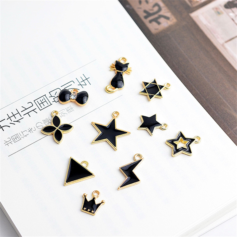 10pcs/pack Gold Color Bow Crown Charm Pendants Alloy Metal Enamel Charms For DIY Jewelry Making Necklace Bracelets Accessories
10pcs/pack Gold Color Bow Crown Charm Pendants Alloy Metal Enamel Charms For DIY Jewelry Making Necklace Bracelets Accessories