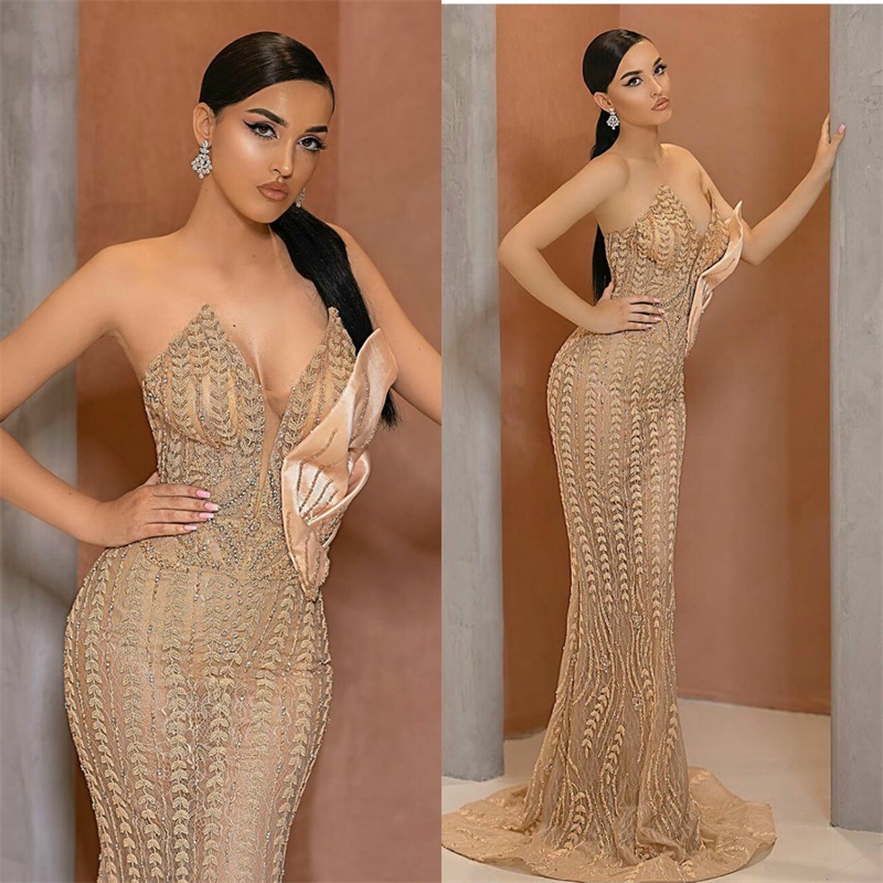 Chic Champagne Mermaid Prom Dresses Sexy Sweeteart Appliqued Lace Bling Sequins Evening Dress Sweep Train Special Formal Party Dresses
