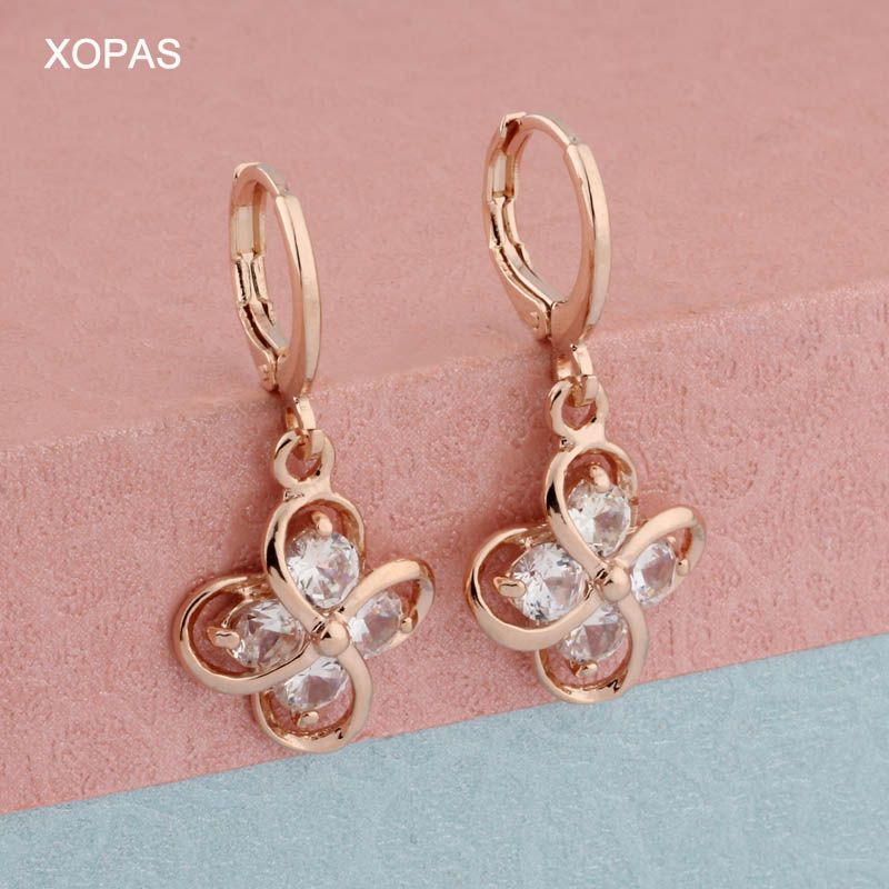 Flower Shape Design Drop Earrings for Women Female Anniversary Bridal Earrings Party Wedding Jewelry New Fashion
Flower Shape Design Drop Earrings for Women Female Anniversary Bridal Earrings Party Wedding Jewelry New Fashion