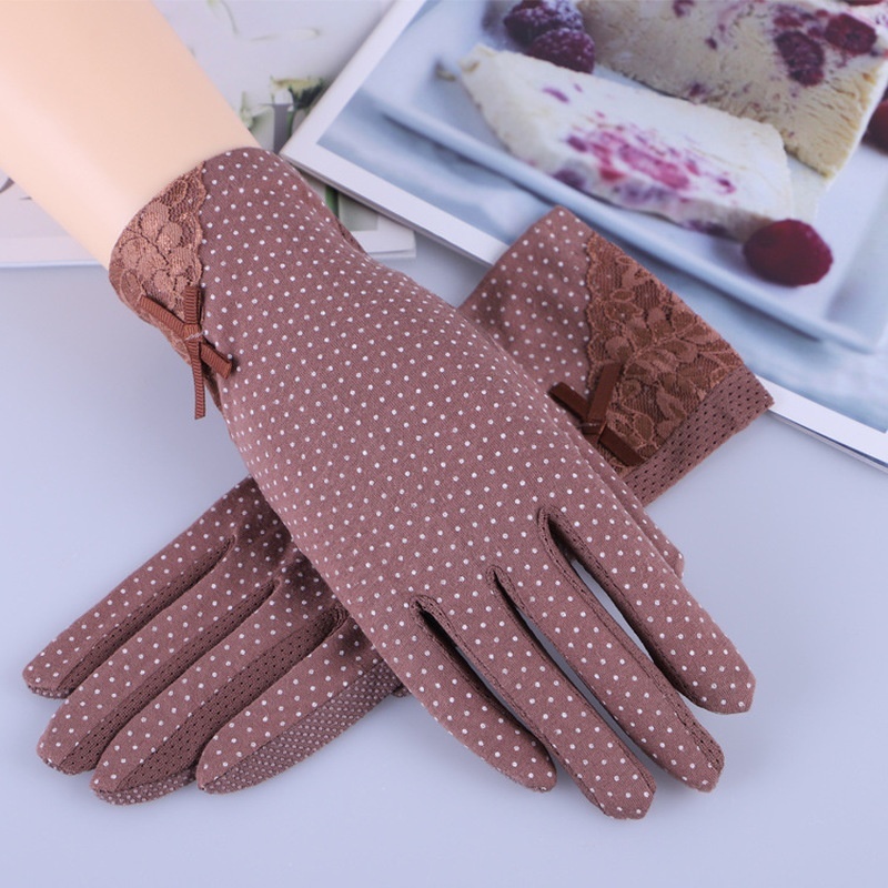Summer thin outdoor riding non-slip breathable ladies gloves UV protection sun protection gloves
Summer thin outdoor riding non-slip breathable ladies gloves UV protection sun protection gloves