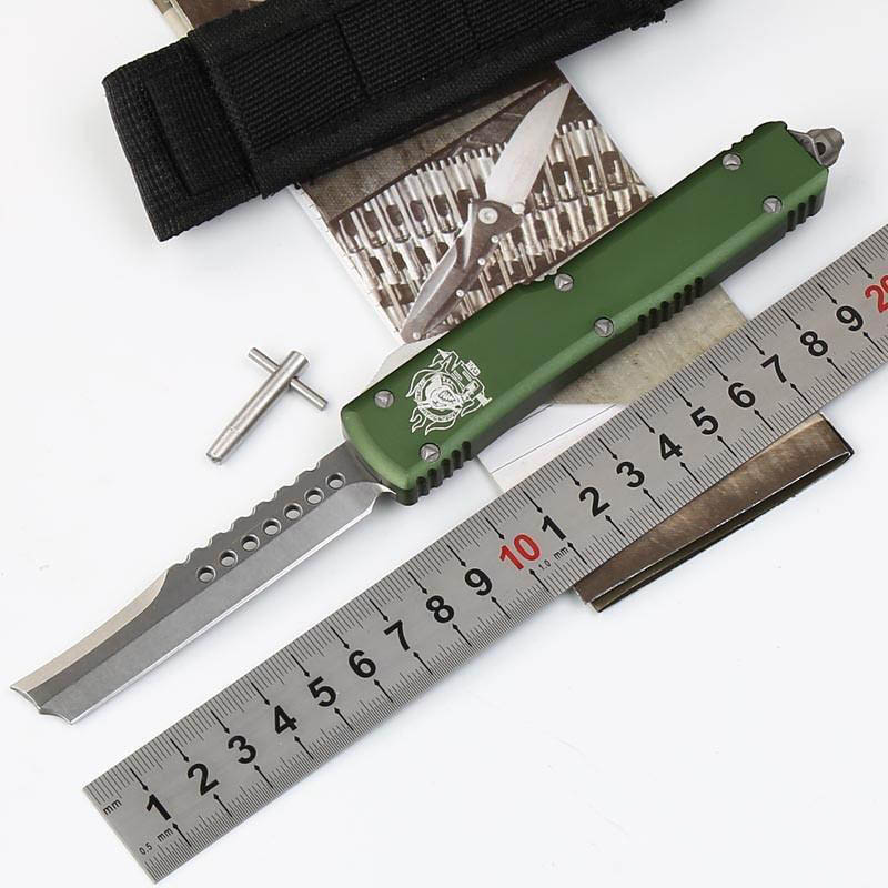 Microtech Ultratech UTX-85 UT85 UT70 D/A out the front Auto Knife (CNC D2 steel 3.4" satin ) 6061-T6 aluminum handle EDC Pocket knives
Microtech Ultratech UTX-85 UT85 UT70 D/A out the front Auto Knife (CNC D2 steel 3.4" satin ) 6061-T6 aluminum handle EDC Pocket knives