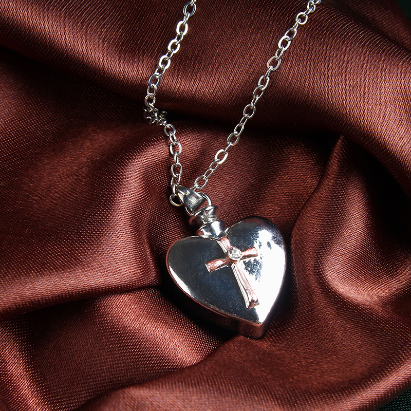 Cross Heart Cremation Urn Necklace For Ashes Urn Jewelry Memorial Pendant Necklaces
Cross Heart Cremation Urn Necklace For Ashes Urn Jewelry Memorial Pendant Necklaces