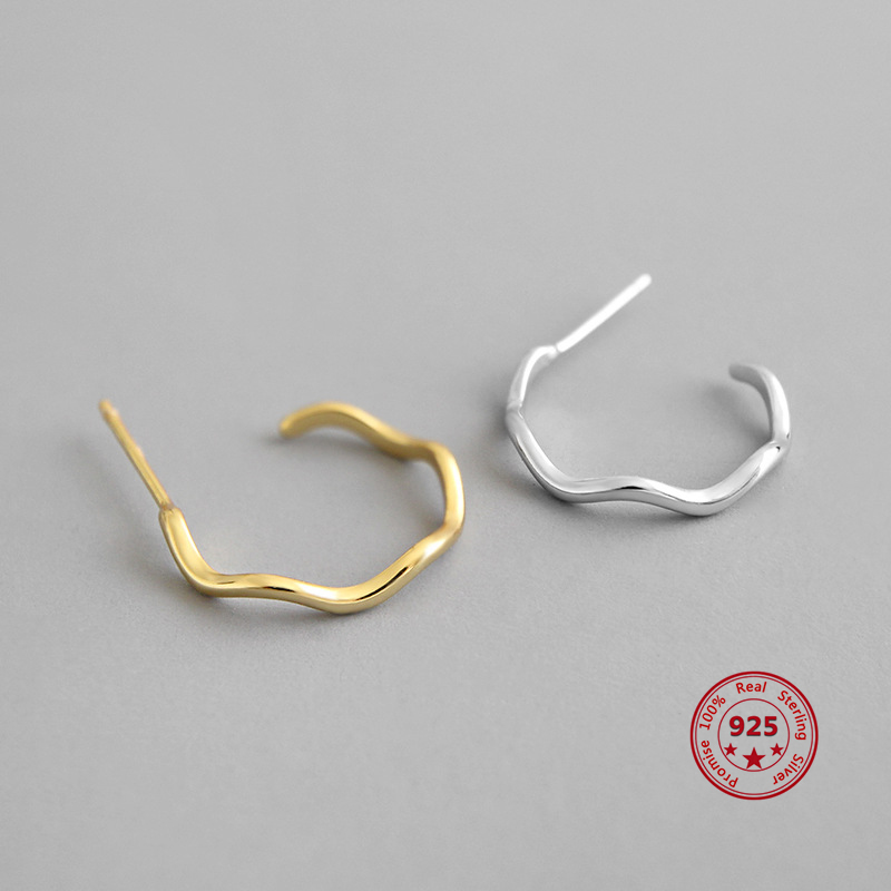 Korea Hot Style Delicate Pure 925 Sterling Silver Earrings for Wave Pattern Simple Personality Trend Women's Jewelry
Korea Hot Style Delicate Pure 925 Sterling Silver Earrings for Wave Pattern Simple Personality Trend Women's Jewelry