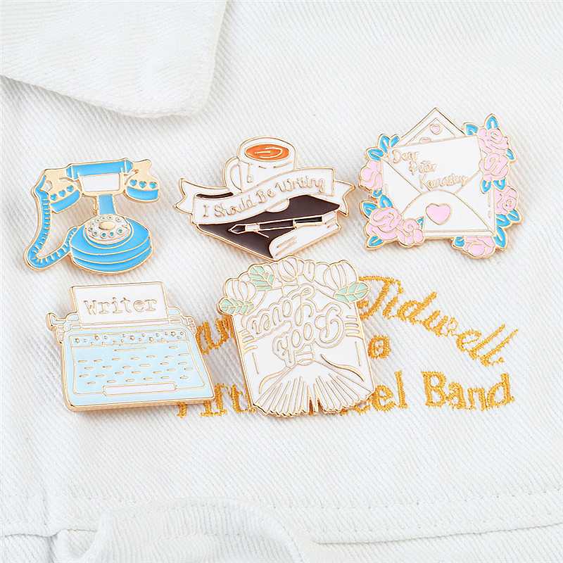 Cartoon Pink Enamel Pins Creative Women Brooches Book Phone Letter Coffee Cup Badges Bags Denim Jackets Lapel Button Pin Jewelry
Cartoon Pink Enamel Pins Creative Women Brooches Book Phone Letter Coffee Cup Badges Bags Denim Jackets Lapel Button Pin Jewelry