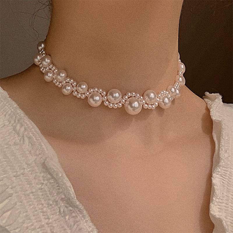 Temperament Luxury Beads Imitation Pearl Necklace Korean Fashion Simple Women Girl Short Clavicle Chain Jewelry Accessories
Temperament Luxury Beads Imitation Pearl Necklace Korean Fashion Simple Women Girl Short Clavicle Chain Jewelry Accessories