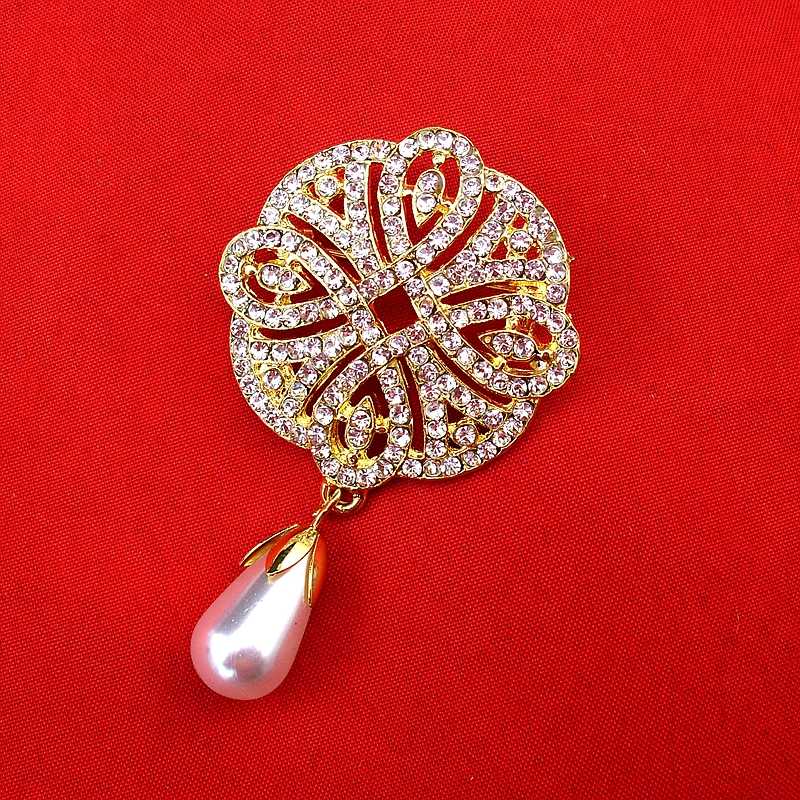 New Brooch Fashion High Quality Elegant Women Sparkly CZ Rhinestone Pearl Drop Pendant Pin Brooch for wedding , Item NO.: BH7999
New Brooch Fashion High Quality Elegant Women Sparkly CZ Rhinestone Pearl Drop Pendant Pin Brooch for wedding , Item NO.: BH7999