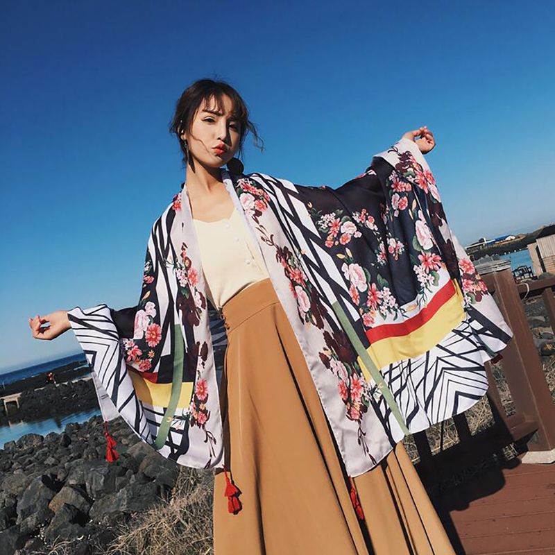 New summer black silk scarf ladies breathable beach shawl scarf with flowers ladies sunscreen bohemian style scarves
New summer black silk scarf ladies breathable beach shawl scarf with flowers ladies sunscreen bohemian style scarves