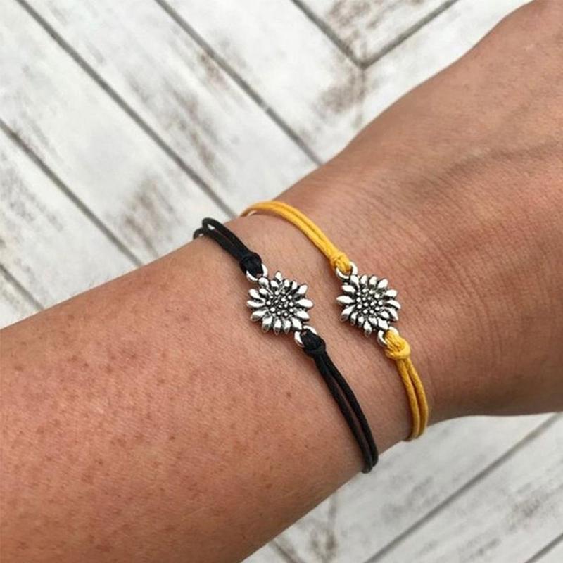 1Pcs Sunflower Wishing Bracelet Sunflower Charm on Alloy Card Positive Blessing Shine Best Friend Bracelet Gift
1Pcs Sunflower Wishing Bracelet Sunflower Charm on Alloy Card Positive Blessing Shine Best Friend Bracelet Gift