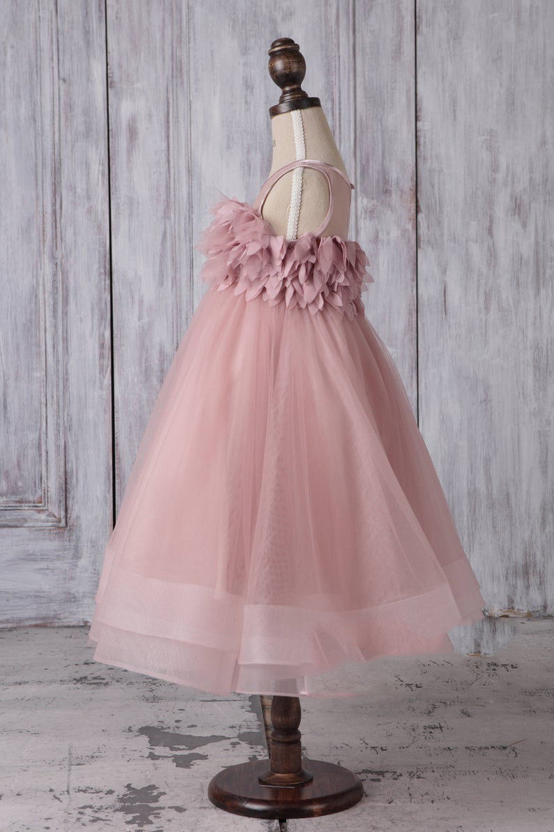 Blush Pink Flower Girl Dresses for Wedding Hot Sheer Jewel Neck Tiered Ruffles Kids Pageant Party Birthday Gown for Girls
