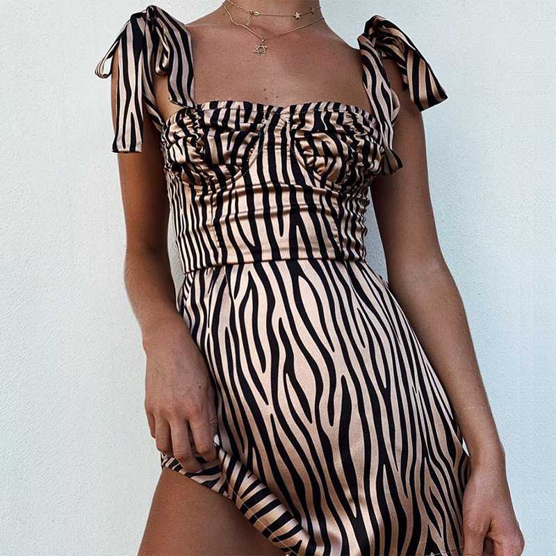 women sexy bow sling striped mini dress 2020 spring summer new French Romantic Club Party Dress ladies Street casual wear, Multi
women sexy bow sling striped mini dress 2020 spring summer new French Romantic Club Party Dress ladies Street casual wear, Multi