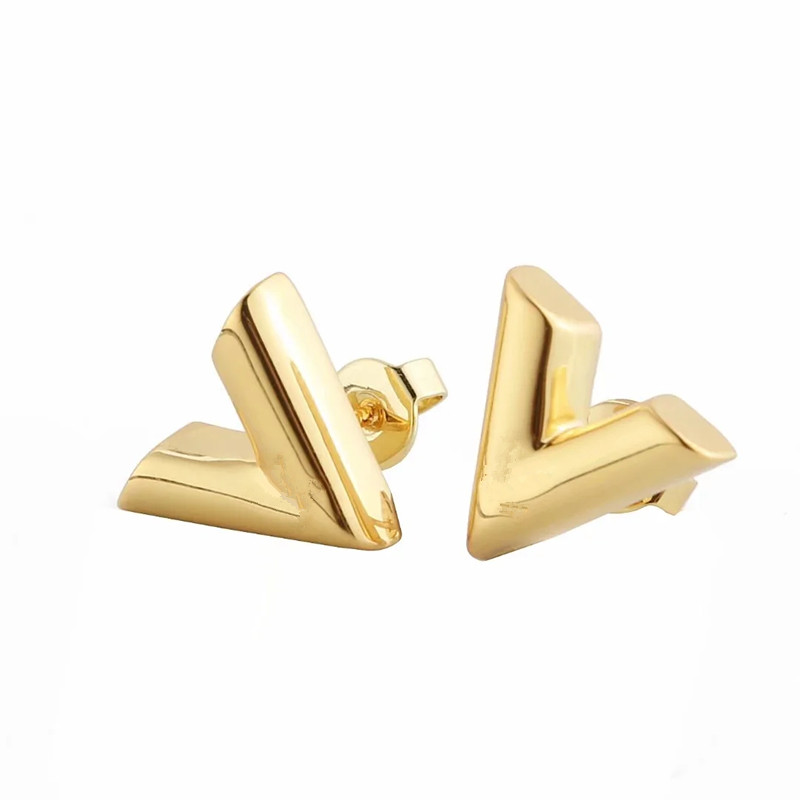 Luxury Charm gold earrings women fashion jewelry titanium steel never fade ear cuff silver stud earring goddess letter designer v earing party couple birthday gift
Luxury Charm gold earrings women fashion jewelry titanium steel never fade ear cuff silver stud earring goddess letter designer v earing party couple birthday gift
