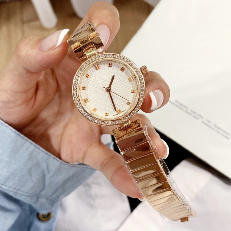 Wholesale price New Nice women watch clock d Luxury lady quartz Top quality wristwatch special design dropshipping Woman quartz watch, Slivery;brown
Wholesale price New Nice women watch clock d Luxury lady quartz Top quality wristwatch special design dropshipping Woman quartz watch, Slivery;brown