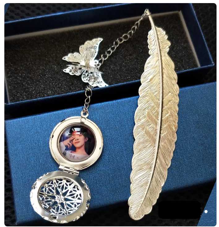 free shipping 1pc personal photo bookmark metal bookmarks for books birthday gift girlfriend men gold leaves gift box butterfly
free shipping 1pc personal photo bookmark metal bookmarks for books birthday gift girlfriend men gold leaves gift box butterfly