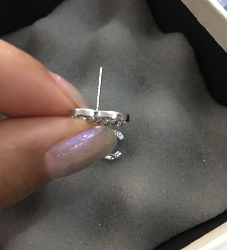 Top Quality Fashion Rhinestone Charm Earrings Styd For Woman Classic Letter Designer Earring Party wedding lovers gift engagement jewelry
Top Quality Fashion Rhinestone Charm Earrings Styd For Woman Classic Letter Designer Earring Party wedding lovers gift engagement jewelry