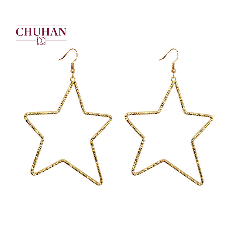 CHUHAN 2020 New Trendy Exaggerate Five-pointed Stars Big Earrings Women Gold Earrings Fashion Femmes Party Feast Earring C98
CHUHAN 2020 New Trendy Exaggerate Five-pointed Stars Big Earrings Women Gold Earrings Fashion Femmes Party Feast Earring C98