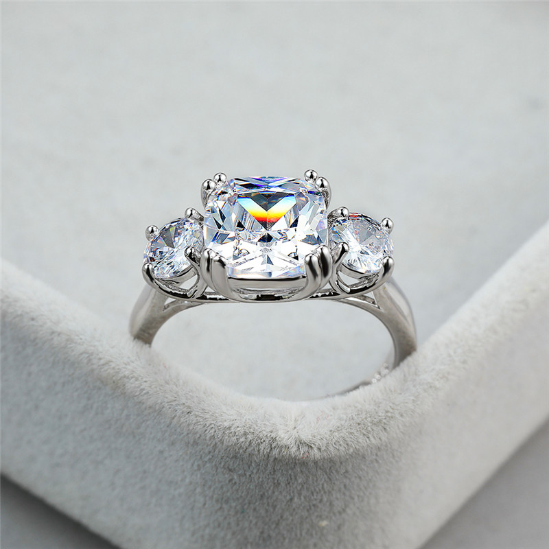 Luxury Female White Crystal Stone Ring Classic Silver Color Wedding Rings For Women Charm Zircon Geometry Thin Engagement Ring
Luxury Female White Crystal Stone Ring Classic Silver Color Wedding Rings For Women Charm Zircon Geometry Thin Engagement Ring
