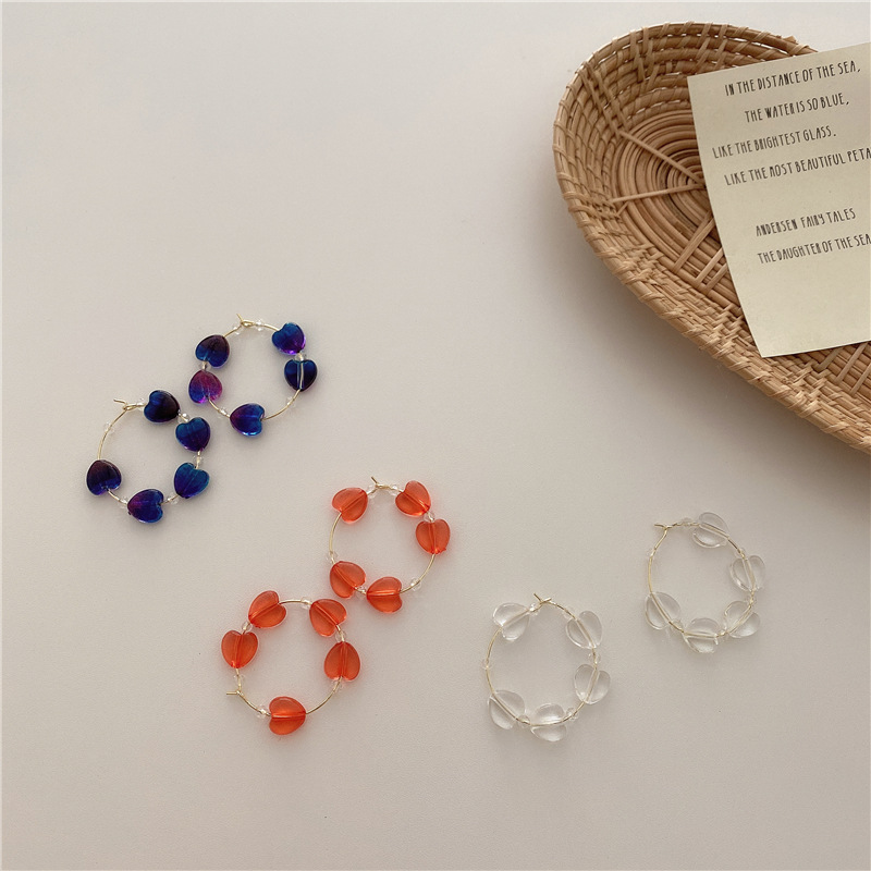 Korea retro colorful resin Transparent love heart hoop earrings for woman Aesthetic accessorie fashion party jewelry
Korea retro colorful resin Transparent love heart hoop earrings for woman Aesthetic accessorie fashion party jewelry