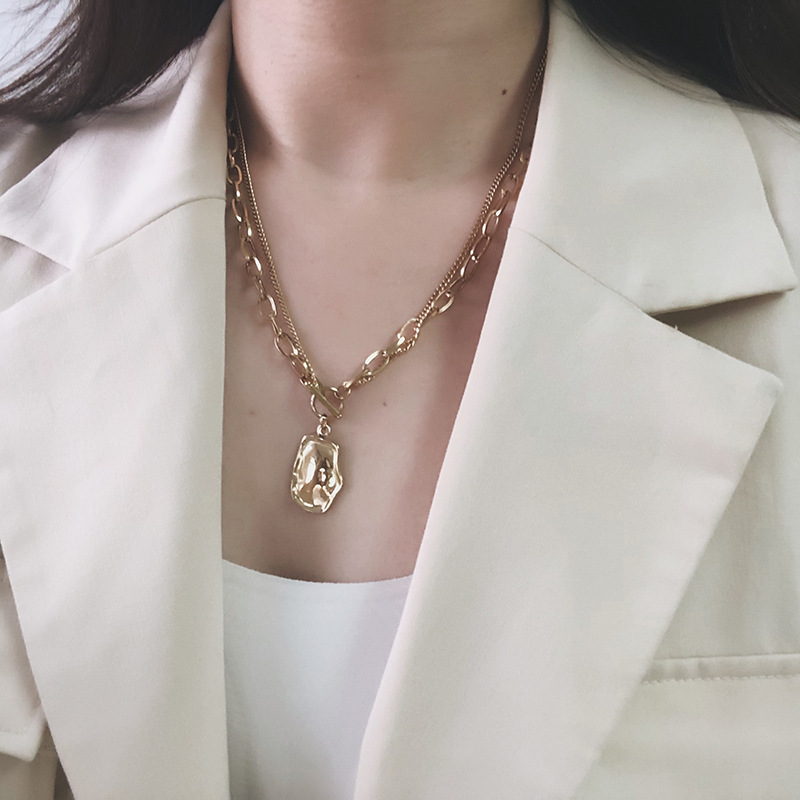 Pendant Necklaces Metal Industrial Style OT Clip Necklace Non-Mainstream Cool Stacked Fashion Retro Irregular Thick Chain Clavicle
Pendant Necklaces Metal Industrial Style OT Clip Necklace Non-Mainstream Cool Stacked Fashion Retro Irregular Thick Chain Clavicle