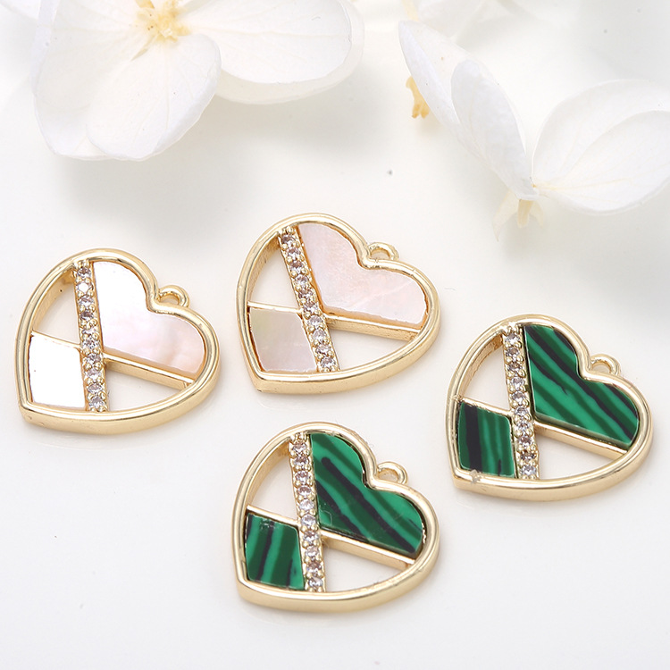 2PCS 13x15MM 16x16MM 24K Gold Color Brass with Zircon Heart TriangleCharm Pendants for DIY Jewelry Making Findings Accessories
2PCS 13x15MM 16x16MM 24K Gold Color Brass with Zircon Heart TriangleCharm Pendants for DIY Jewelry Making Findings Accessories
