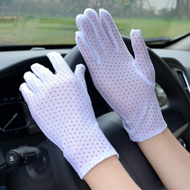 Summer Hollow Non-slip Sunscreen Driving Gloves Female Breathable Thin Short Section Elastic UV Full Finger Cycling Gloves K13
Summer Hollow Non-slip Sunscreen Driving Gloves Female Breathable Thin Short Section Elastic UV Full Finger Cycling Gloves K13