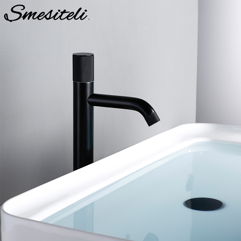 Basin Faucet Matte Black Brass Hot And Cold Mixer Tap Bathroom Knurling Design Single Handle Sink Faucet
Basin Faucet Matte Black Brass Hot And Cold Mixer Tap Bathroom Knurling Design Single Handle Sink Faucet