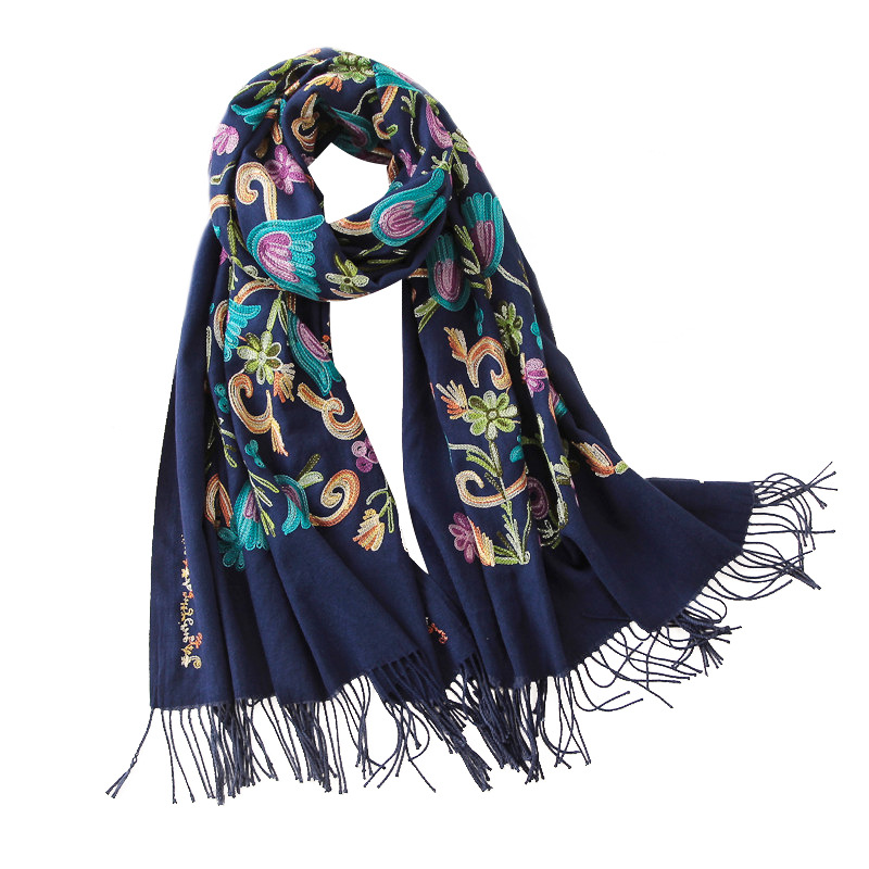 2020 luxury women's embroidery Cashmere Scarves Winter Warm Shawls and Wraps Brand Designer wool Thick blanket Capes
2020 luxury women's embroidery Cashmere Scarves Winter Warm Shawls and Wraps Brand Designer wool Thick blanket Capes