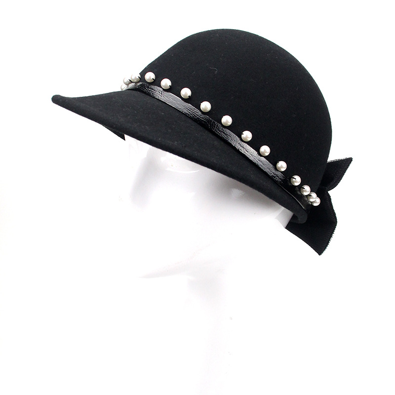 Vintage Black White Wool Felt Cloche Hat with Bowknot Pearl Wide Brim Bowler Winter Fedoras Ladies Floppy Hats Cap M137
Vintage Black White Wool Felt Cloche Hat with Bowknot Pearl Wide Brim Bowler Winter Fedoras Ladies Floppy Hats Cap M137
