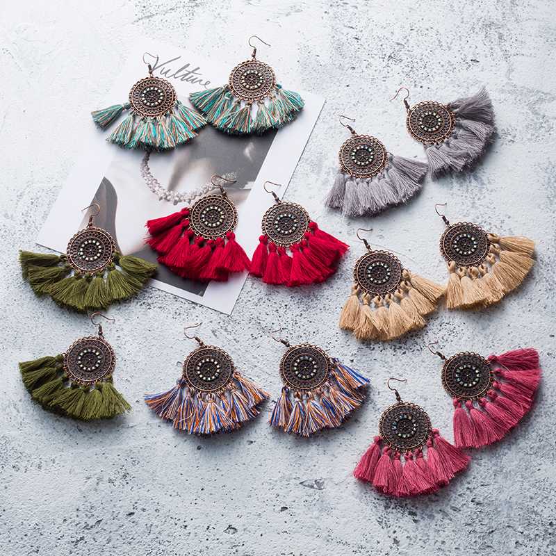 Vintage Boho Ethnic Round Dangle Statement Fringe Tassel Drop Earrings for Women Wedding Party Anniversary Jewelry Ornaments
Vintage Boho Ethnic Round Dangle Statement Fringe Tassel Drop Earrings for Women Wedding Party Anniversary Jewelry Ornaments