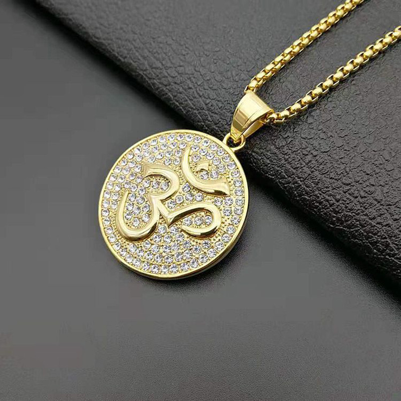 Hip Hop Rhinestones Paved Bling Iced Out Gold Color Stainless Steel AUM OM Yoga Pendant Necklace for Men Rapper Jewelry
Hip Hop Rhinestones Paved Bling Iced Out Gold Color Stainless Steel AUM OM Yoga Pendant Necklace for Men Rapper Jewelry