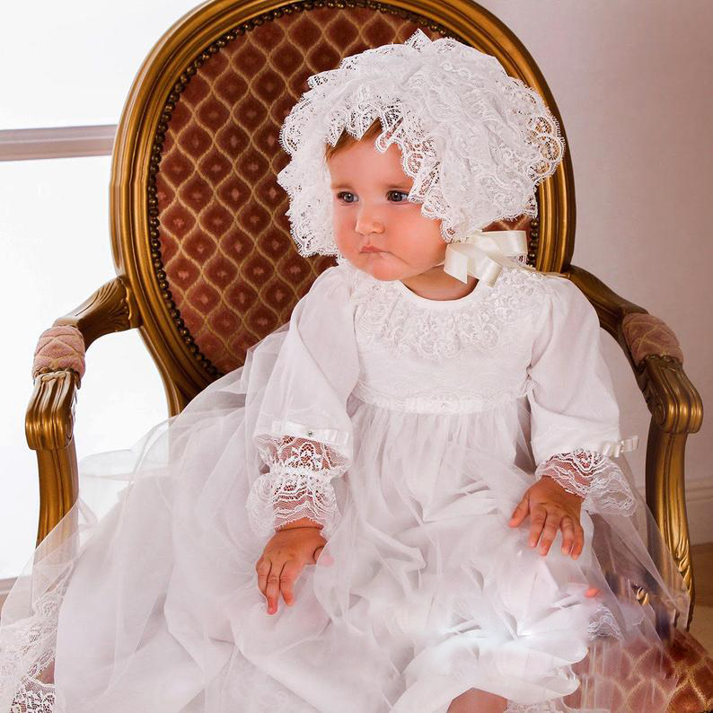 2021 Lace Christening Gowns For Cute Baby Girl Long Sleeve Appliques Baptism Dresses With Bonnet First Communication Dress