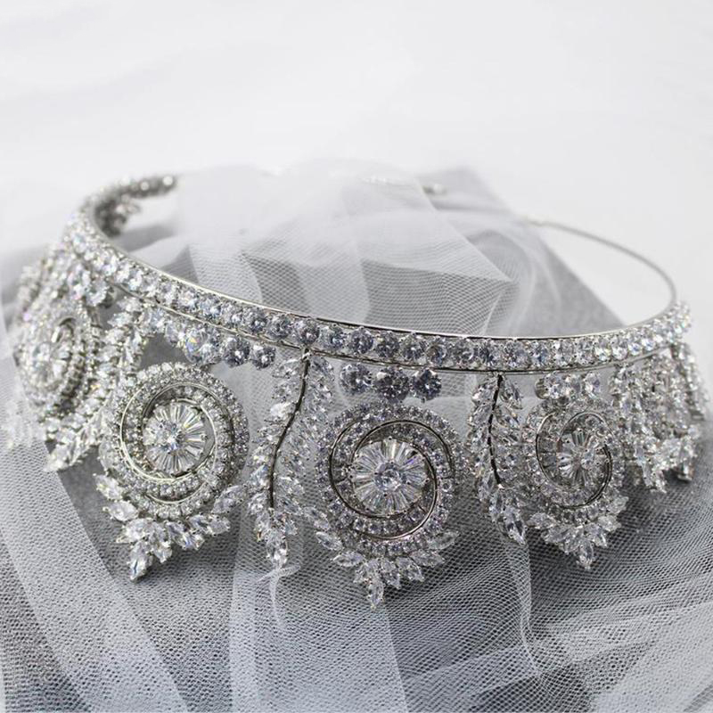 Women Wedding CZ Cubic Zirconia Tiaras and Crowns for Bride Prom Quinceanera Party Hair Zircon Headpiece Bridal Accessories
Women Wedding CZ Cubic Zirconia Tiaras and Crowns for Bride Prom Quinceanera Party Hair Zircon Headpiece Bridal Accessories