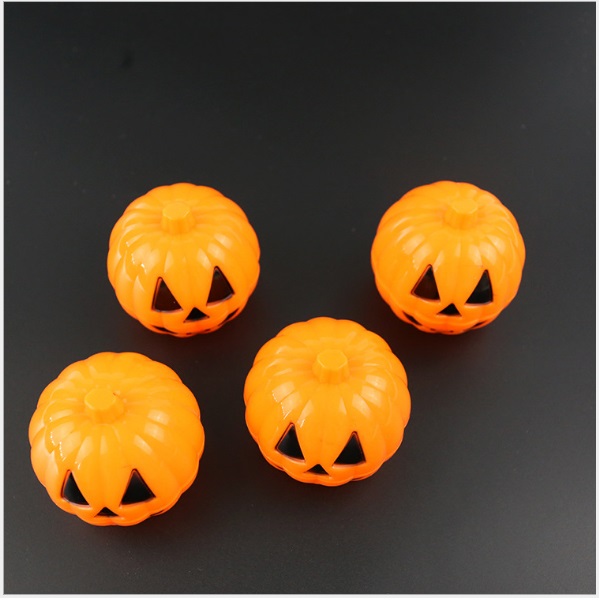 Halloween props toys gifts candy bucket open surprise little pumpkin pumpkin bucket
Halloween props toys gifts candy bucket open surprise little pumpkin pumpkin bucket