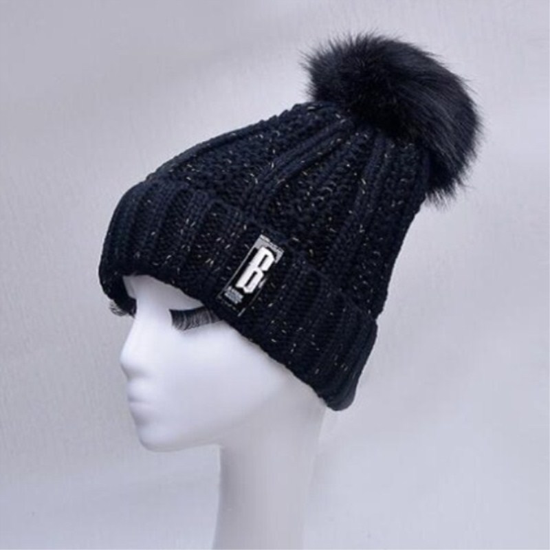 Seioum Fashion B letters knitted Hat Women Brand High Quality Winter Women Ball Ski Fur Hat PomPoms Hats knitted Gorros, Black
Seioum Fashion B letters knitted Hat Women Brand High Quality Winter Women Ball Ski Fur Hat PomPoms Hats knitted Gorros, Black