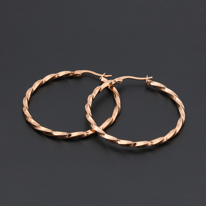earring Women's stainless steel Texture gold hoop earring buckle ladies big Circle fashion jewelry for women accessories
earring Women's stainless steel Texture gold hoop earring buckle ladies big Circle fashion jewelry for women accessories