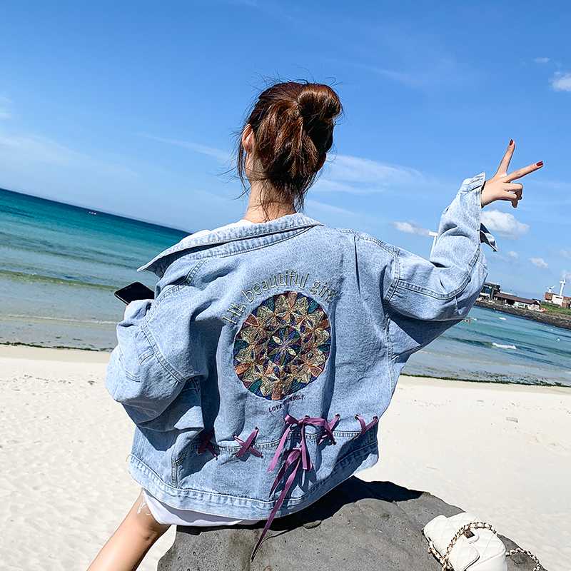 Vintage Loose Letter Flower Embroidery Lace-up Harajuku Denim Jacket Women Spring 2020 Casual Jeans Jacket Student Basic Outwear, Blue
Vintage Loose Letter Flower Embroidery Lace-up Harajuku Denim Jacket Women Spring 2020 Casual Jeans Jacket Student Basic Outwear, Blue