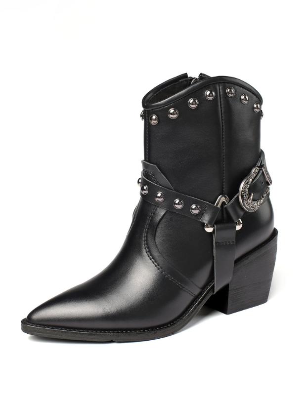 2020 Winter Shoes Pointed Toe Rivet Thick Heels Buckle Females Ankle Boots Cow Leather Genuine Leather Zipper Black
2020 Winter Shoes Pointed Toe Rivet Thick Heels Buckle Females Ankle Boots Cow Leather Genuine Leather Zipper Black