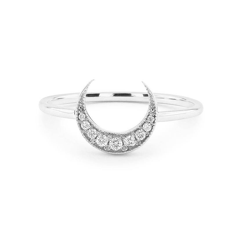 Small Stylish Shopping Glossy Gold Silver Color Moon Shape Women'S Ring With Zircon Rhinestones Simple Exquisite Ring Jewelry
Small Stylish Shopping Glossy Gold Silver Color Moon Shape Women'S Ring With Zircon Rhinestones Simple Exquisite Ring Jewelry