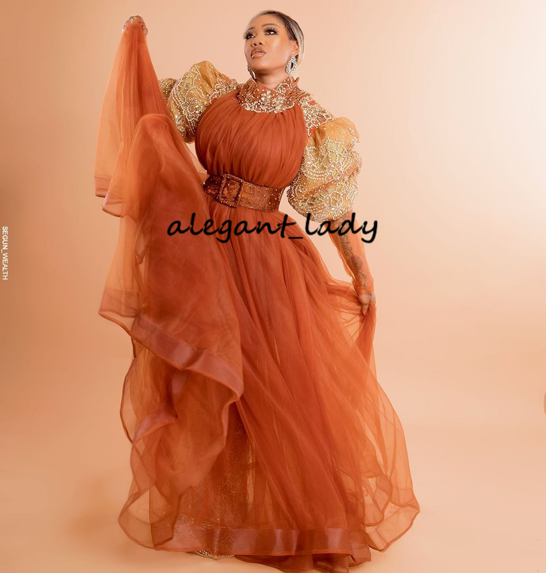Caramel High Neck Evening Formal Dresses 2021 Luxury Crystal Beaded African Long Sleeve Plus Size Prom Gown Robes De Soirée