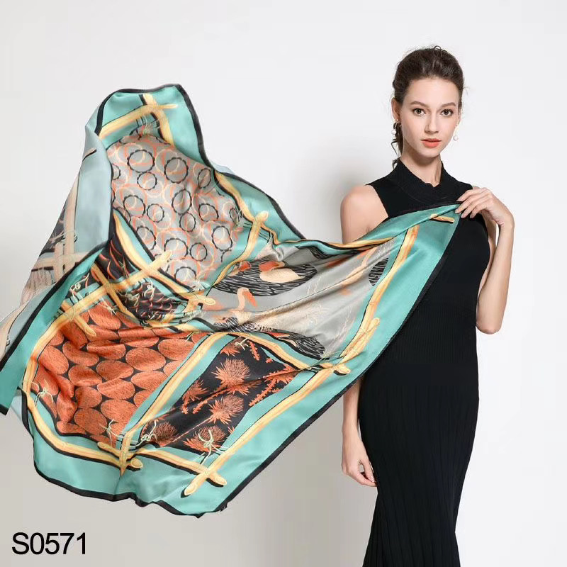 100% pure silk square scarf 2020 beach scarf ladies silk turban floral turban print square 110×110cm
100% pure silk square scarf 2020 beach scarf ladies silk turban floral turban print square 110×110cm