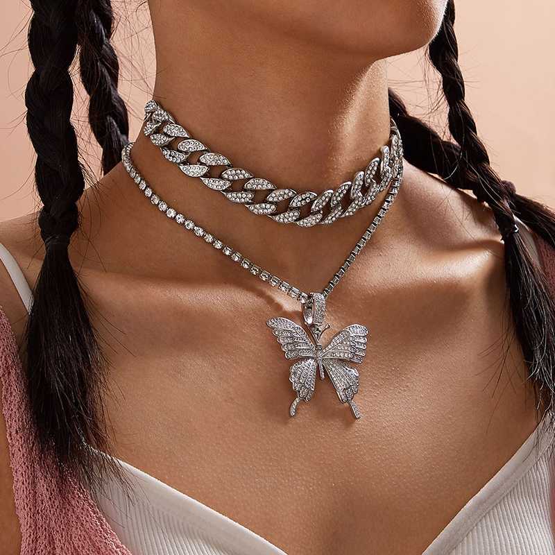 European And American Exaggerated Micro-Inlaid Rhinestone Geometric Necklace Retro Suit Cuban Chain Big Butterfly Necklace
European And American Exaggerated Micro-Inlaid Rhinestone Geometric Necklace Retro Suit Cuban Chain Big Butterfly Necklace