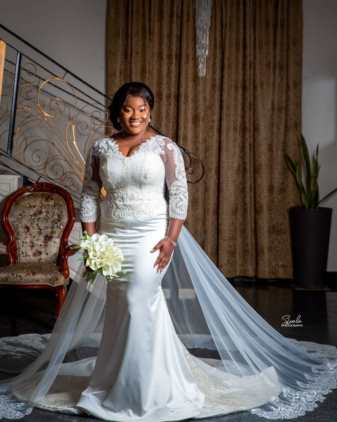 plus size arabic aso ebi beaded lace mermaid wedding dresses deep vneck bridal dresses vintage sexy wedding gowns zj953