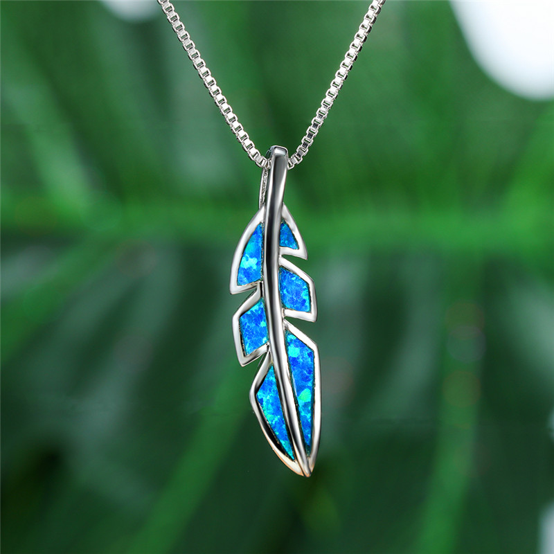 Vintage Female Blue Leaf Pendant Necklace Classic Silver Color Chain Necklaces For Women Trendy Opal Stone Wedding Necklace
Vintage Female Blue Leaf Pendant Necklace Classic Silver Color Chain Necklaces For Women Trendy Opal Stone Wedding Necklace